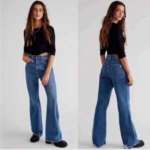 Levi’s 70’s High Flare Jeans size 27